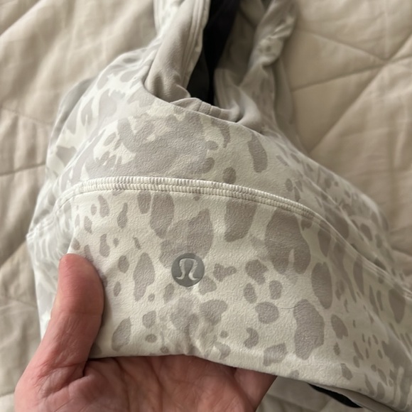 TWO Lululemon Align Bra B/C cup, Cheetah Camo Antique White Multi & Grey size 8 - Picture 12 of 16